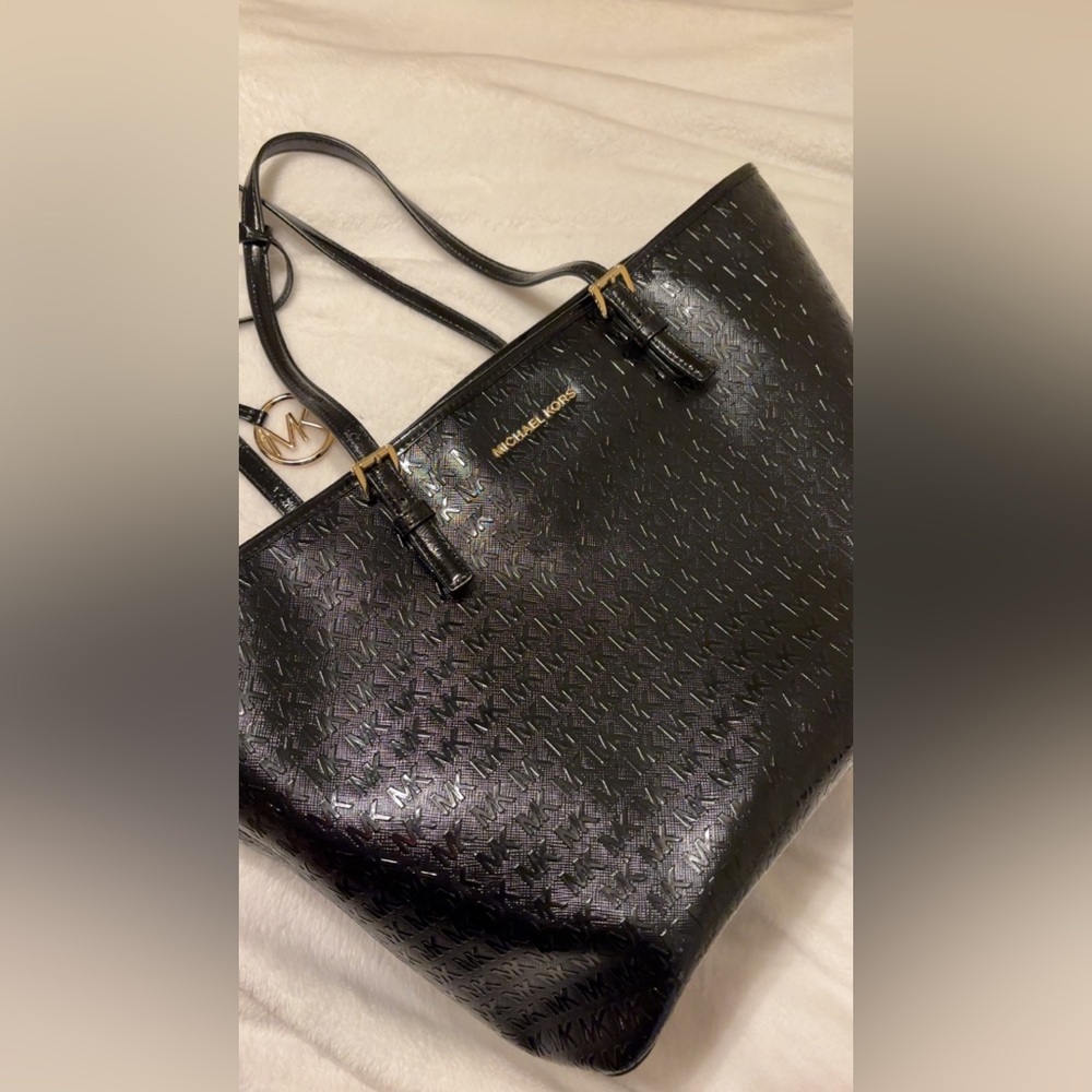 Michael Kors NWT Jet Set Travel LG MF CARRYALL TOTE